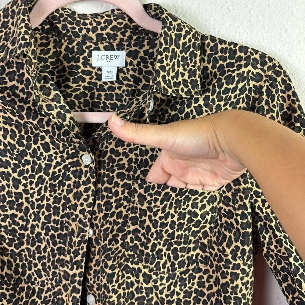 J. Crew Button down Poplin Shirt - Leopard / Cheetah/ Animal Print size XS